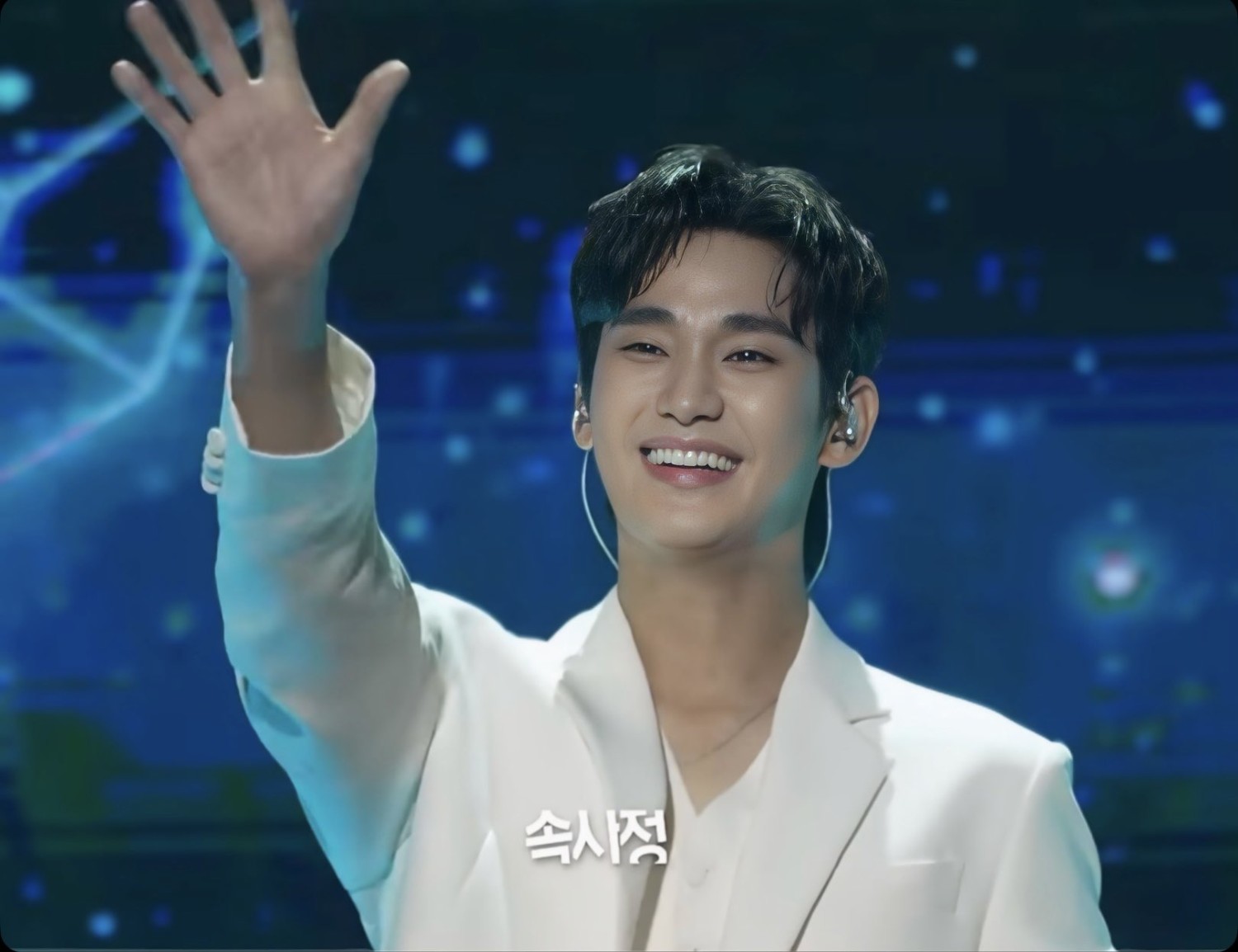 Cuplikan di balik layar dari Kim Soohyun