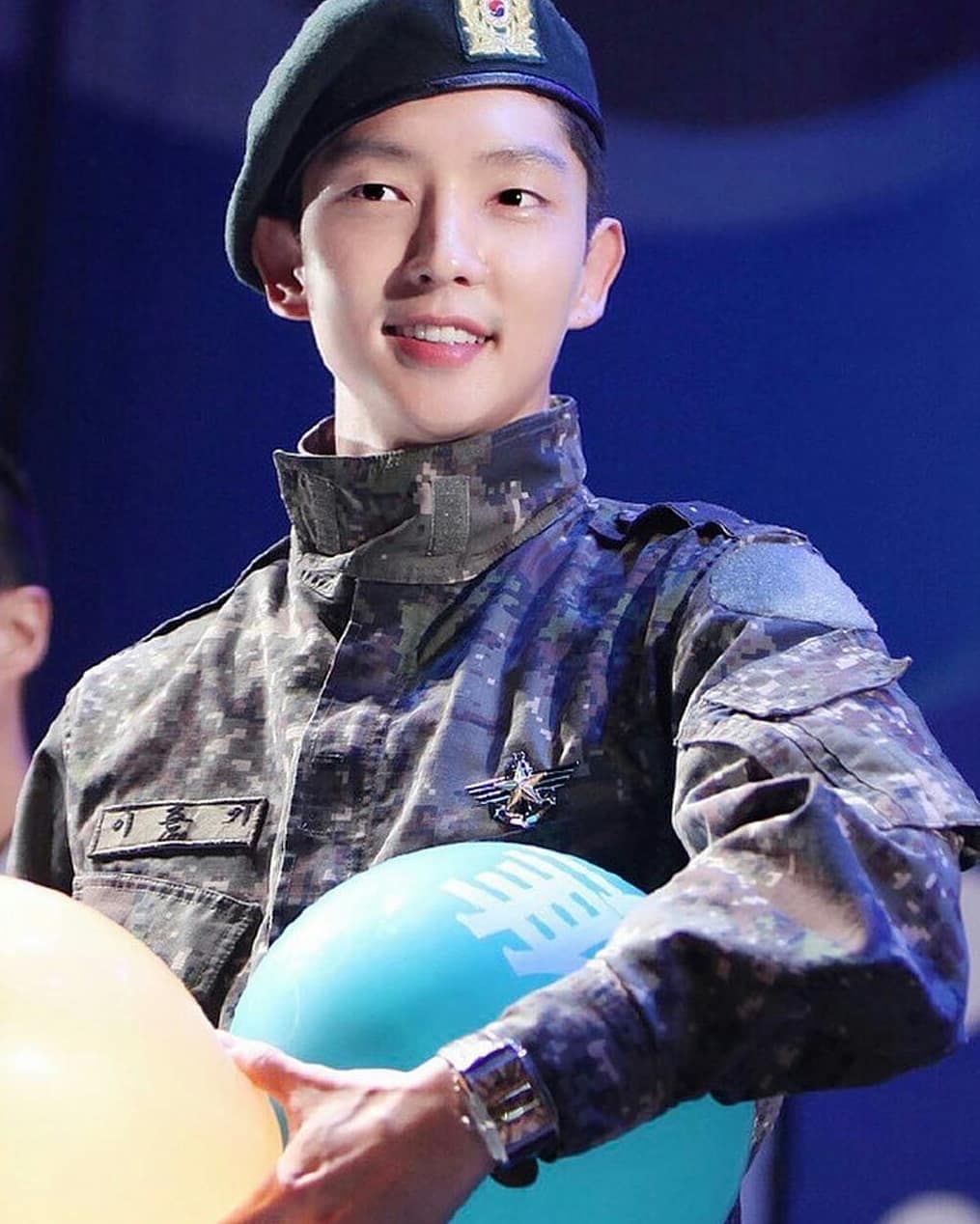 李准基的最新照片