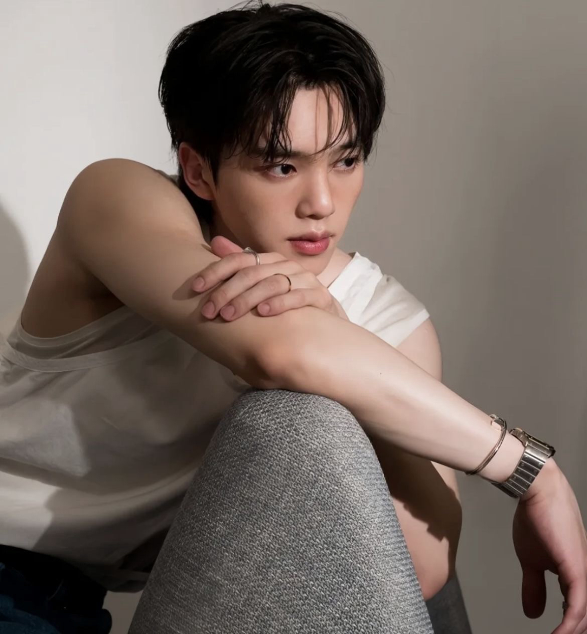 Latest photo of Song Kang