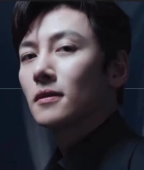Behind-the-scenes cut of Ji Changwook
