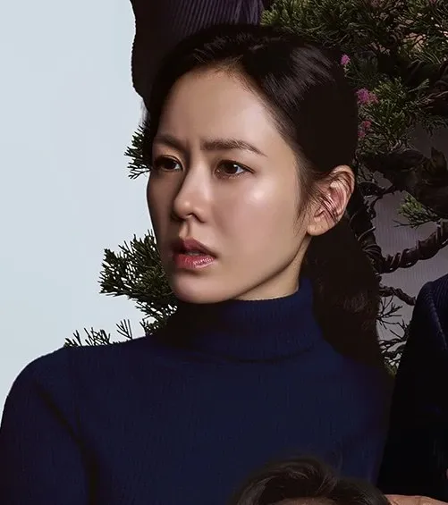 Behind-the-scenes cut of Son Yejin