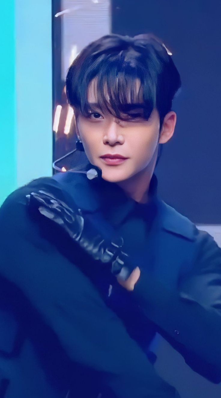 Foto kegiatan terbaru dari Rowoon