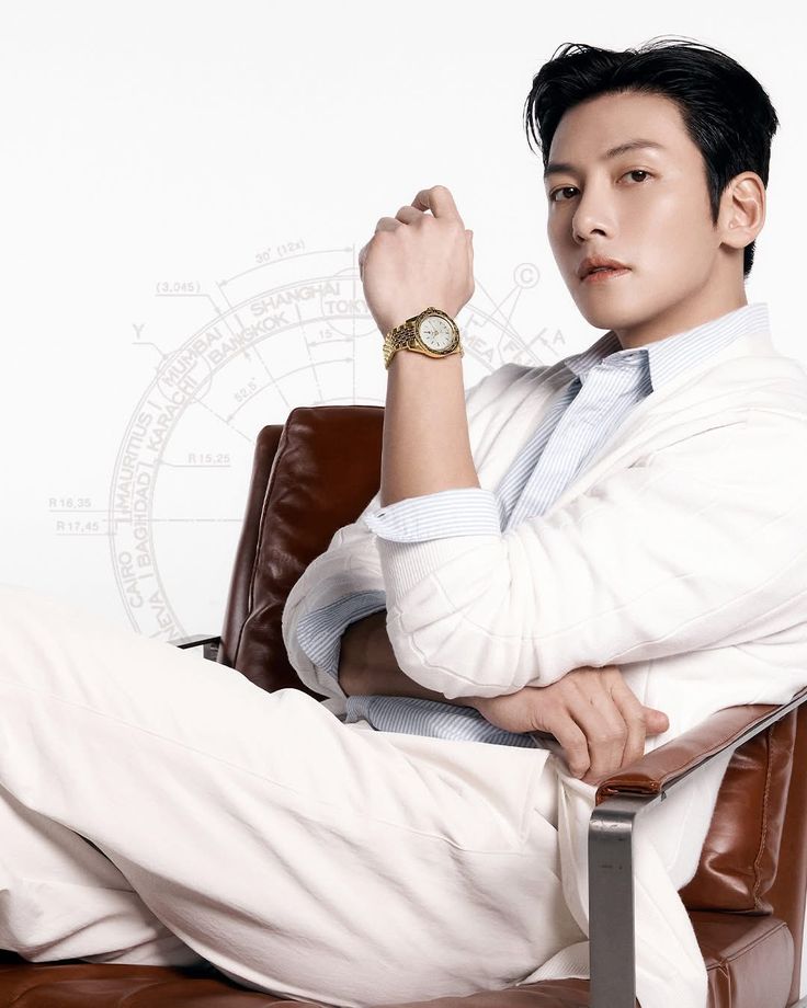 チ・チャンウクの最近の活動ショット