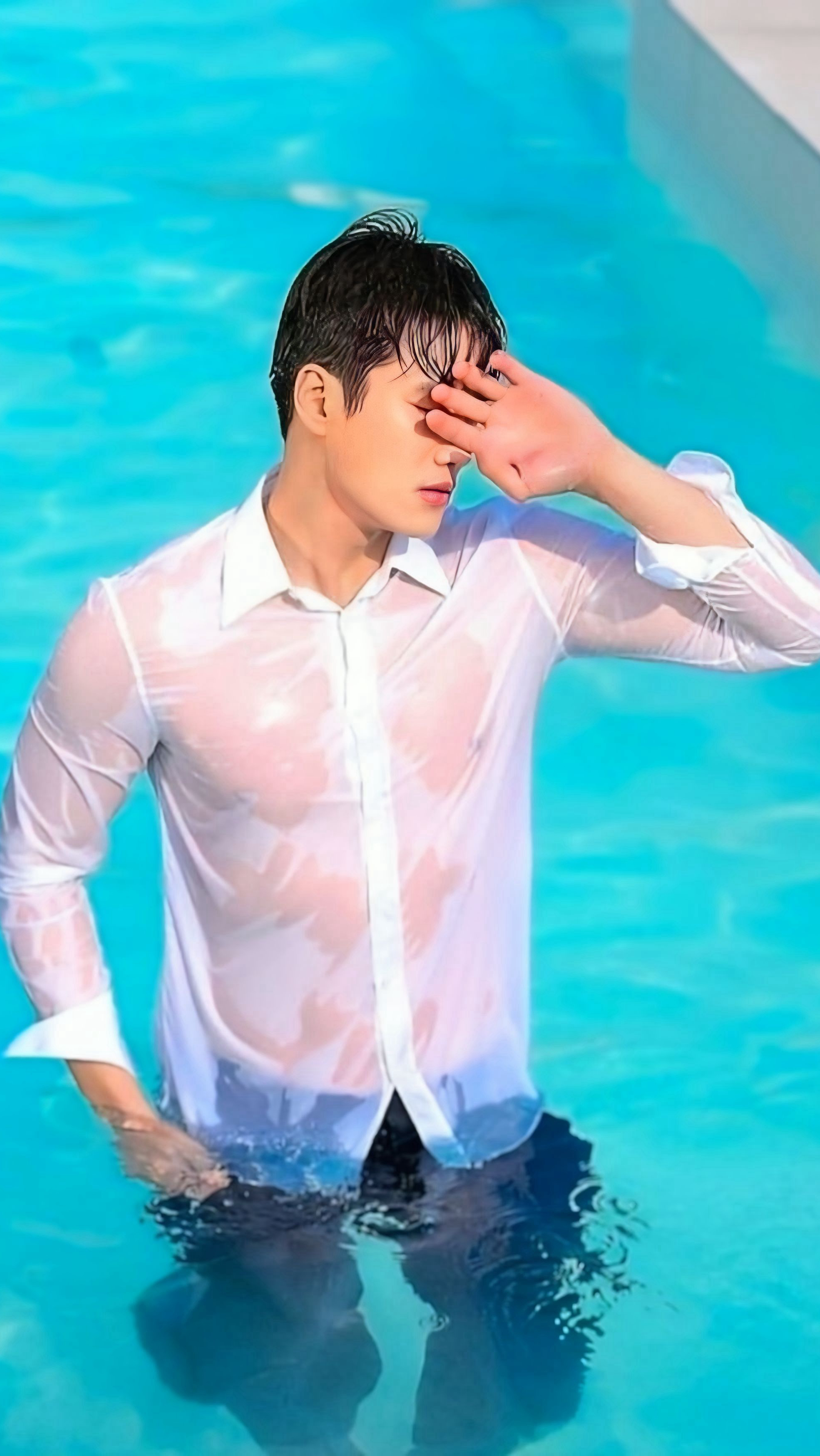 Emotional wallpaper shared by fans for Ahn Bohyun