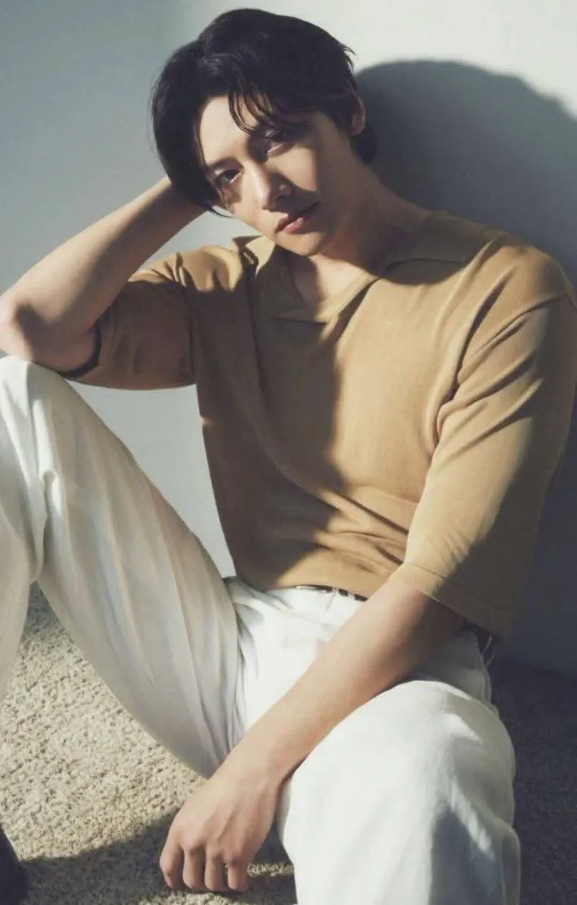 Recent activity shot of Ji Changwook