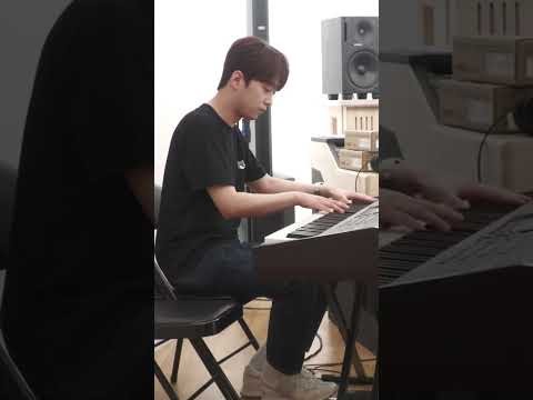 Momen yang diabadikan oleh penggemar Lee Chanwon