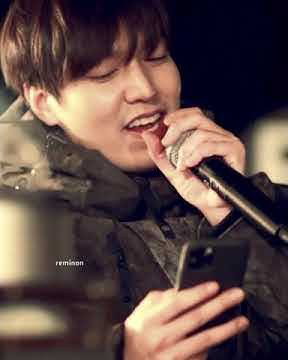 粉丝拍下的李敏镐瞬间