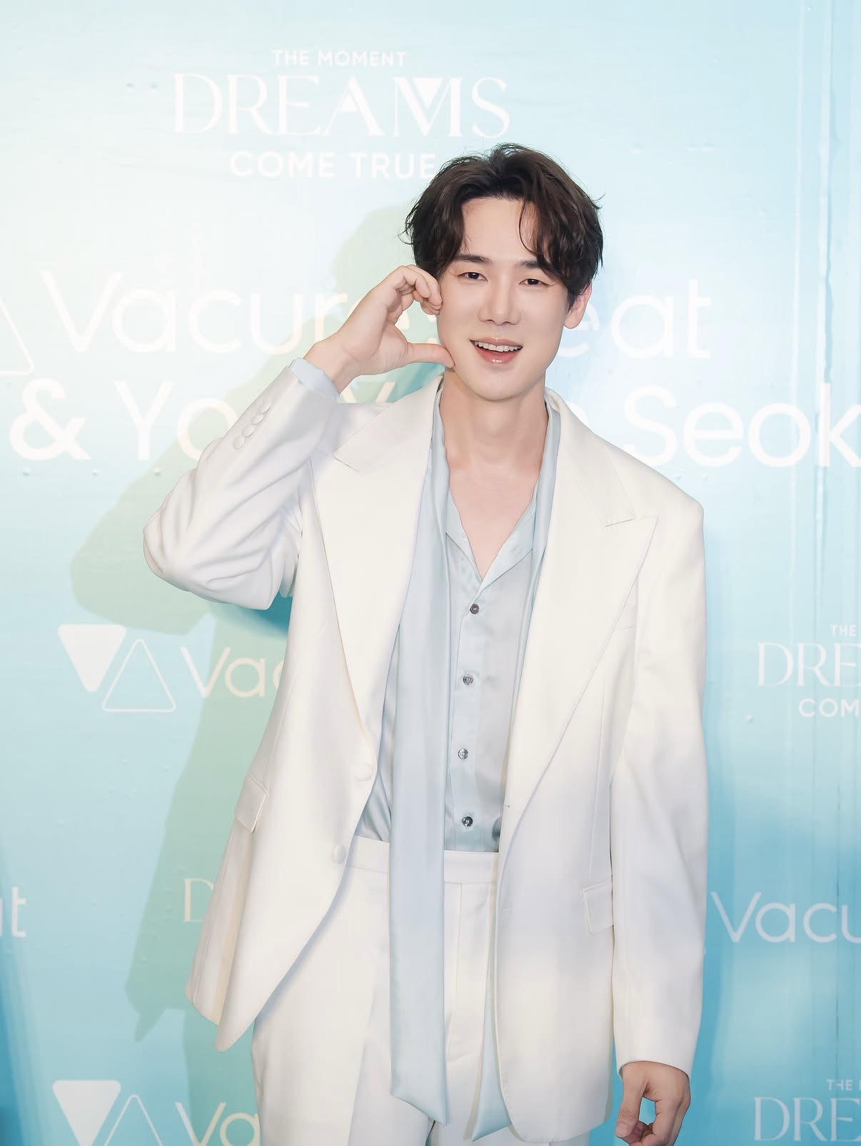 A moment captured by a fan of Yoo Yeonseok