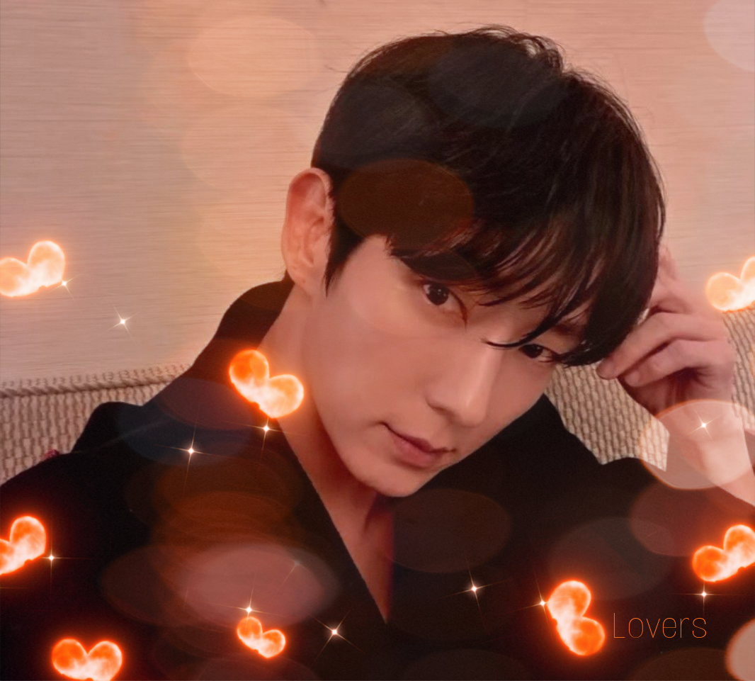 Behind-the-scenes cut of Lee Joongi