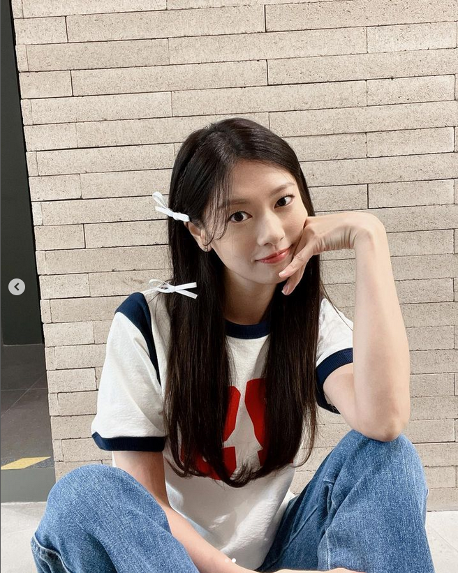 Behind-the-scenes cut of Jung Somin