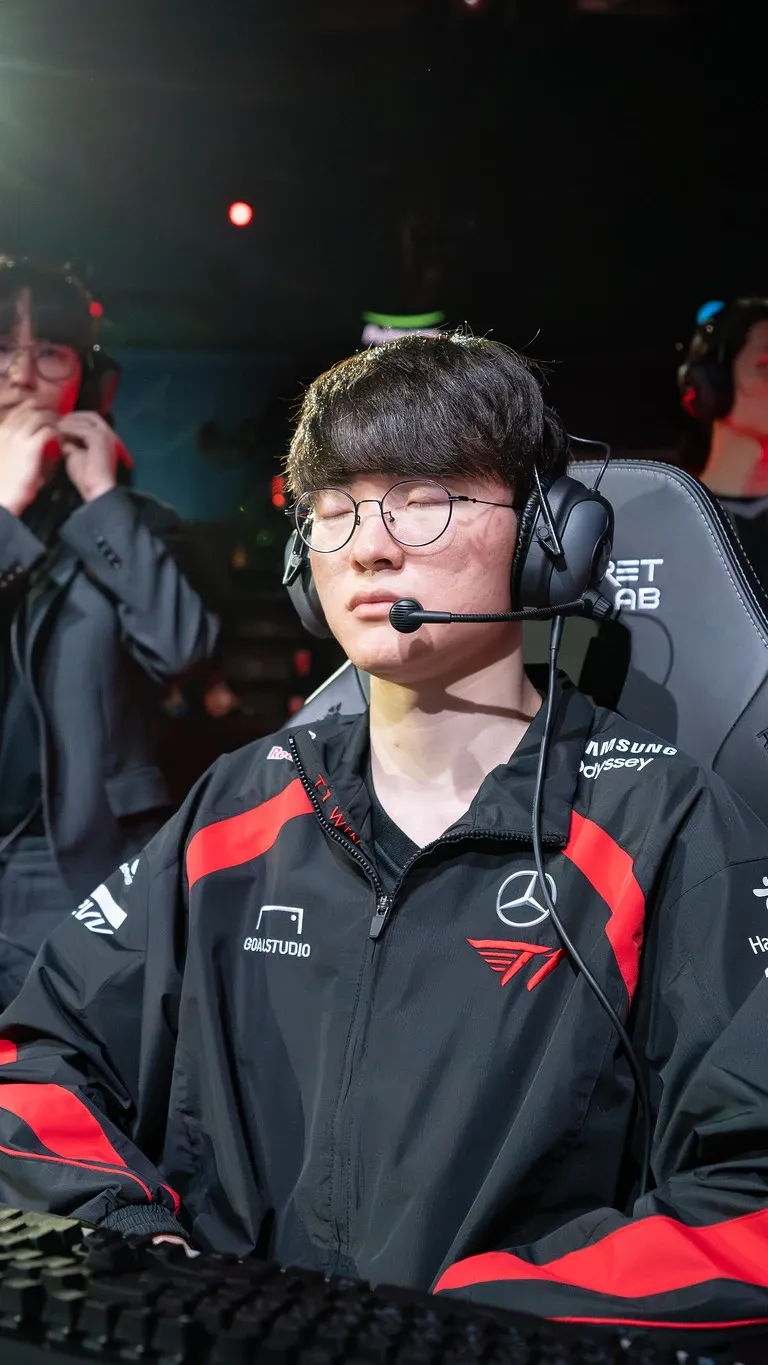 Representative background image loved by Faker fandom