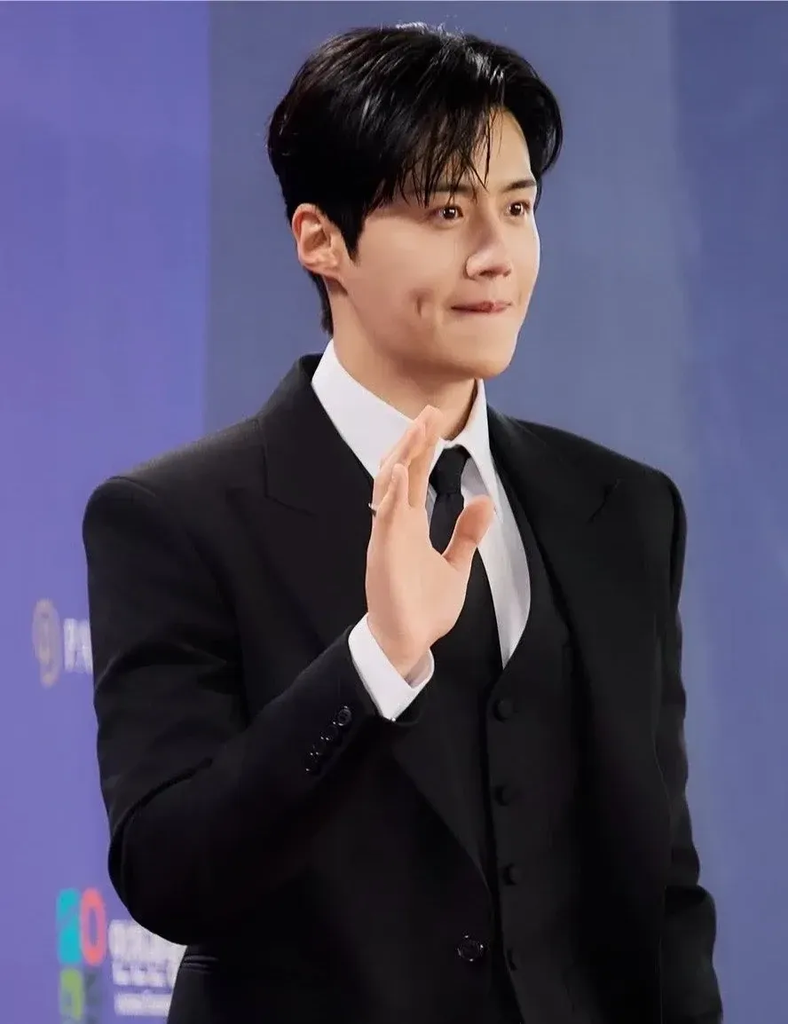 김선호의 비하인드 컷