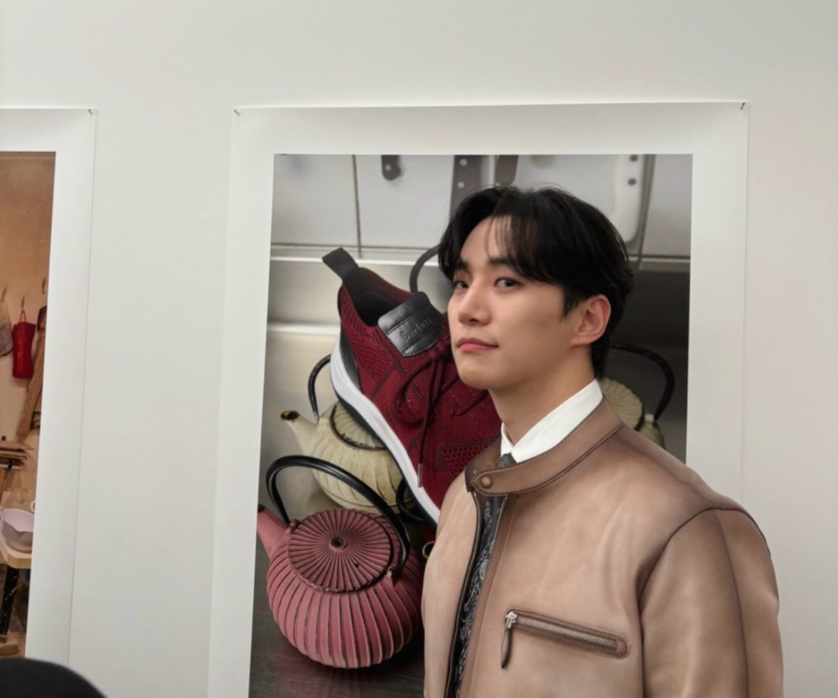 粉丝拍下的李俊昊瞬间