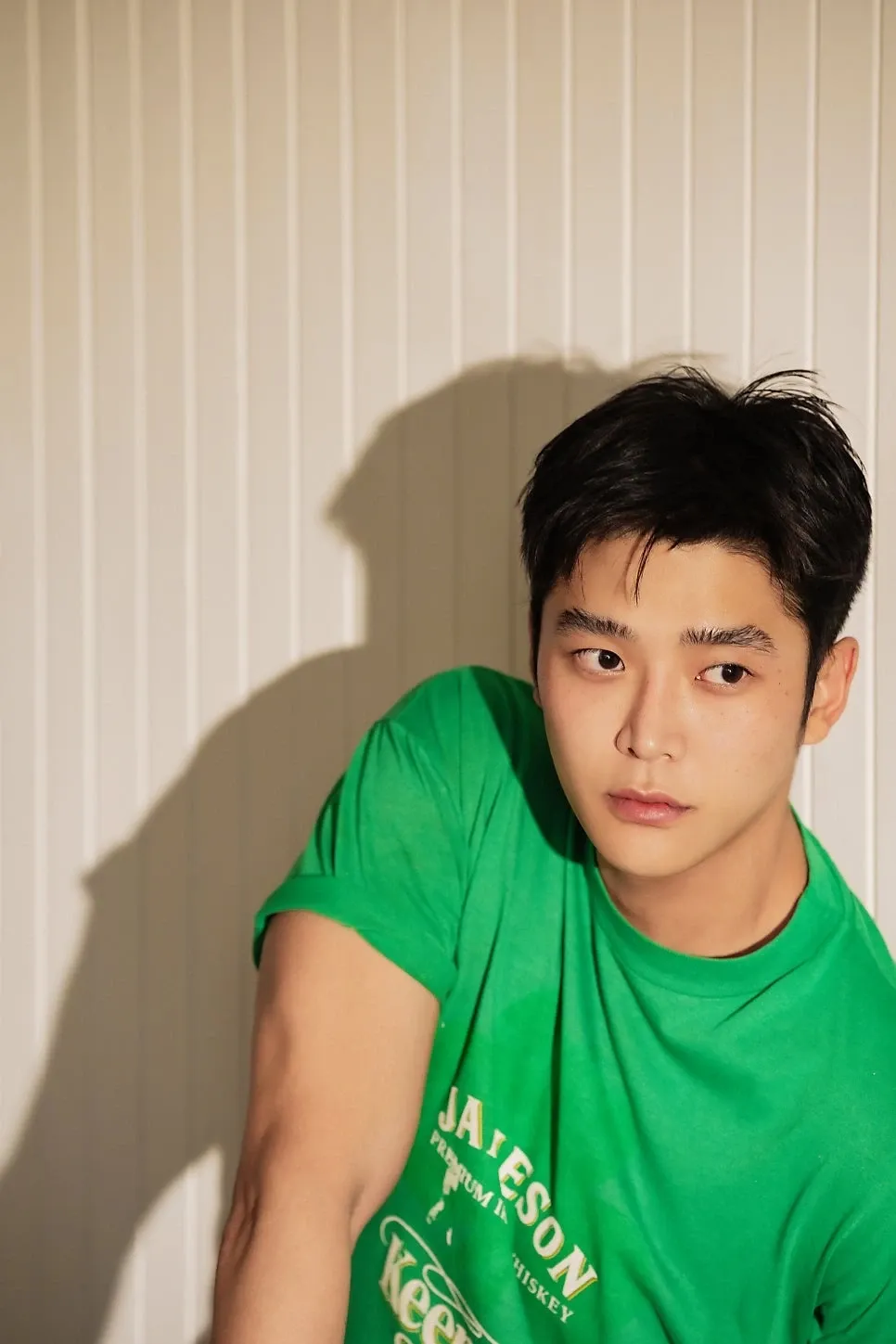 Cuplikan di balik layar dari Rowoon