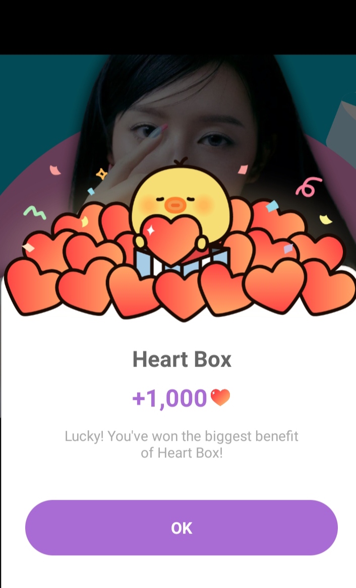 Behind-the-scenes cut of Kim Jiwon