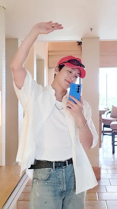 Special wallpaper made by Ji Changwook's fans