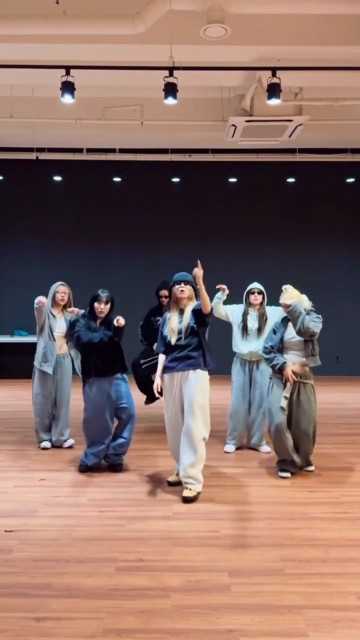 Behind-the-scenes cut of BADA