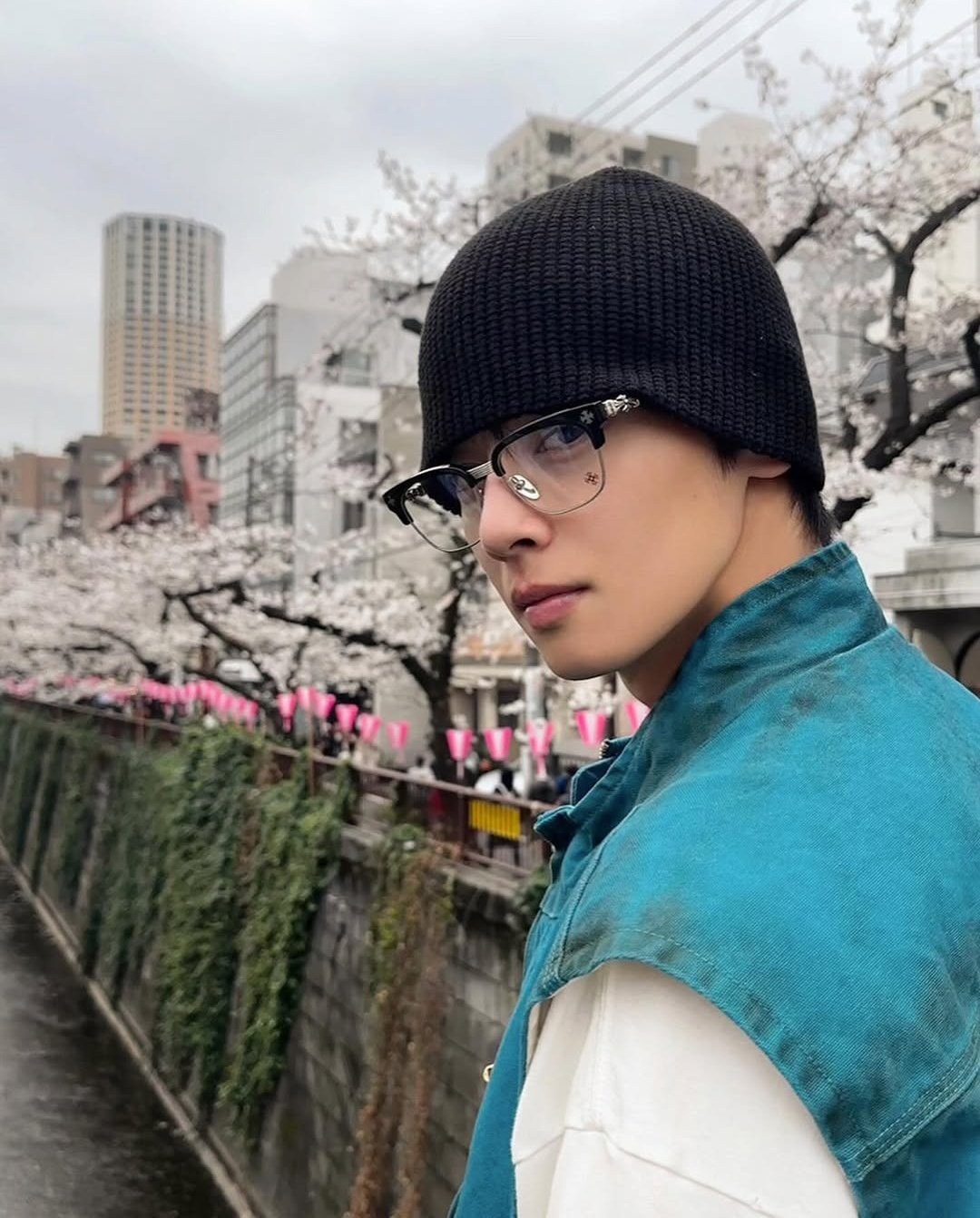 Recent activity shot of Cha Eunwoo