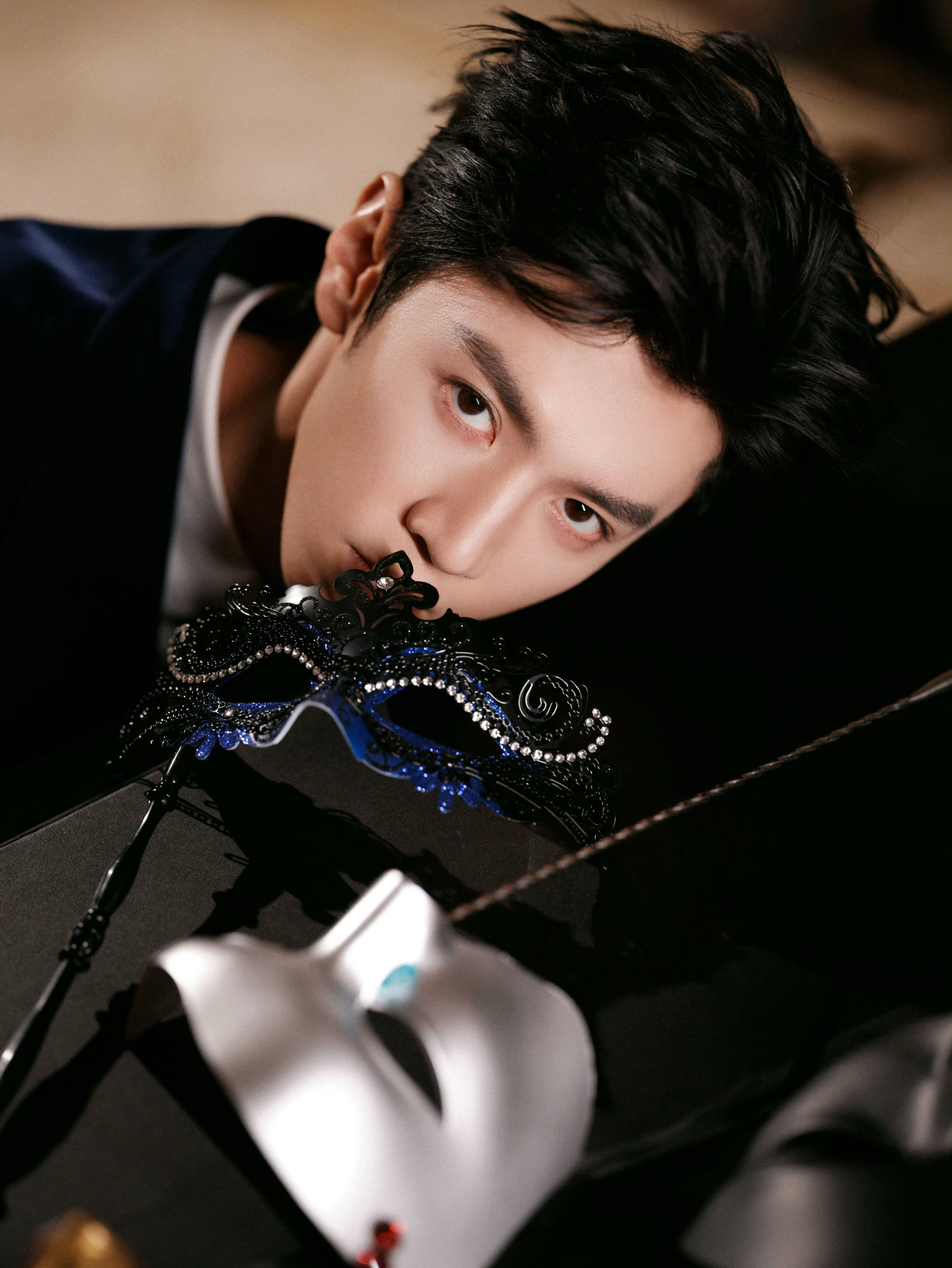 Behind-the-scenes cut of Chen Zhe Yuan