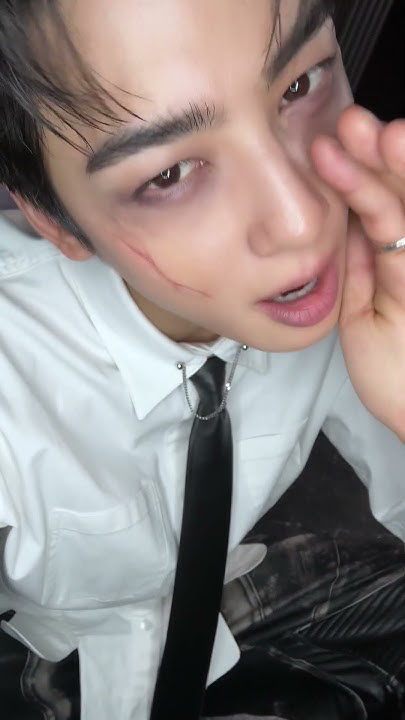 Today's popular wallpaper in Cha Eunwoo community