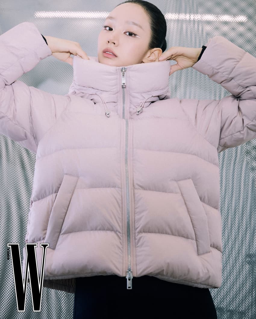 Behind-the-scenes cut of Hyeri