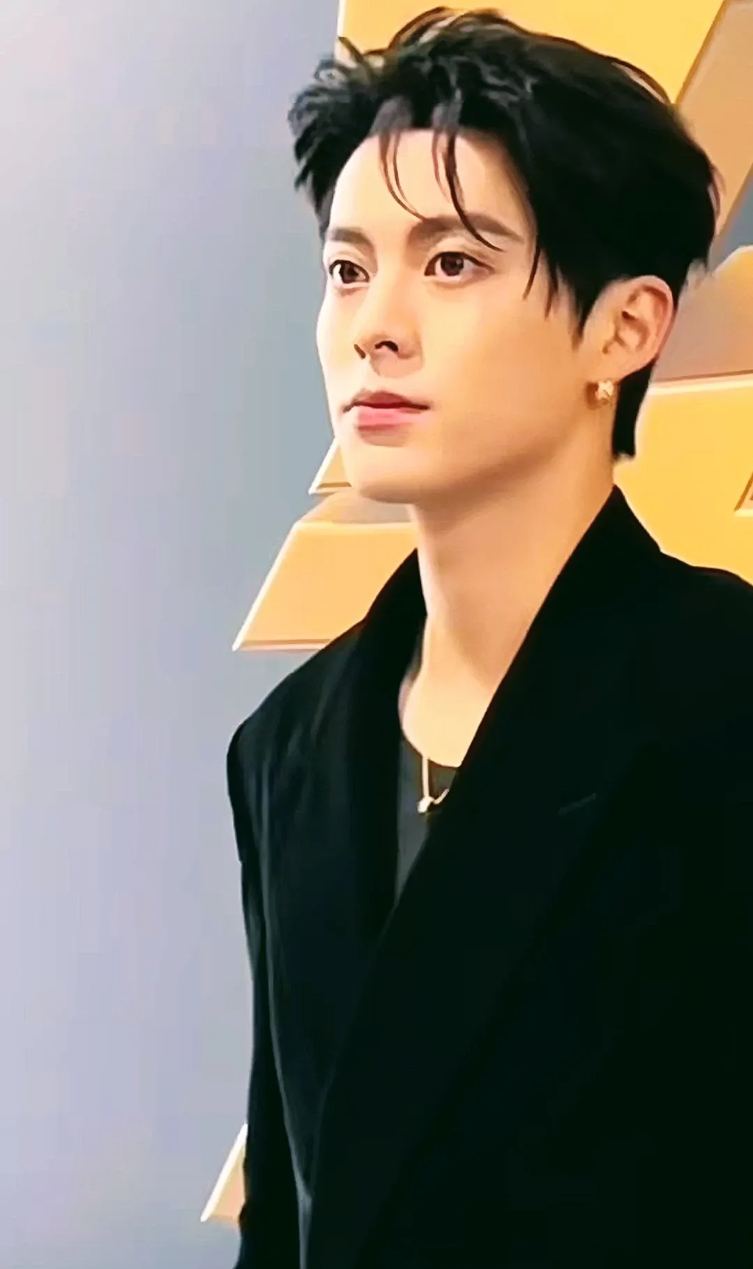 Latest photo of Dylan Wang
