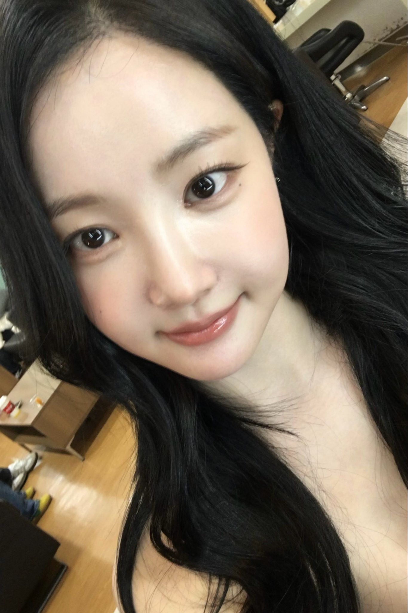 Latest photo of Yeonwoo