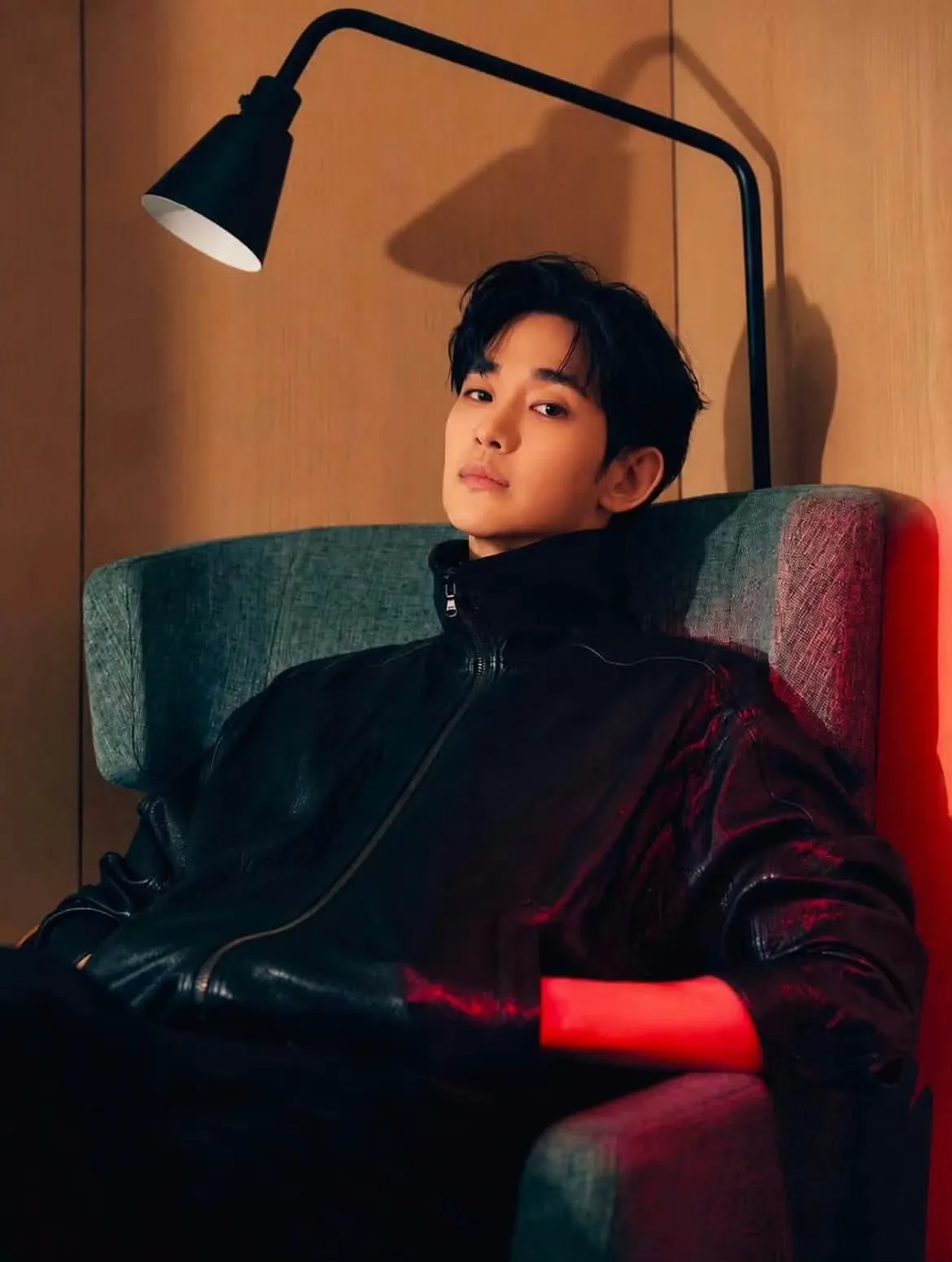 Recent activity shot of Kim Soohyun