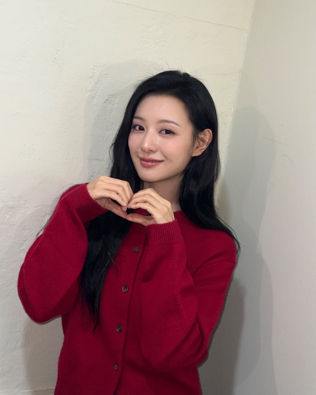 Recent activity shot of Kim Jiwon