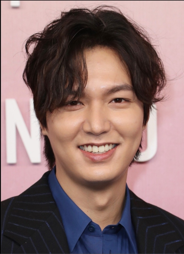 李敏镐的最新照片