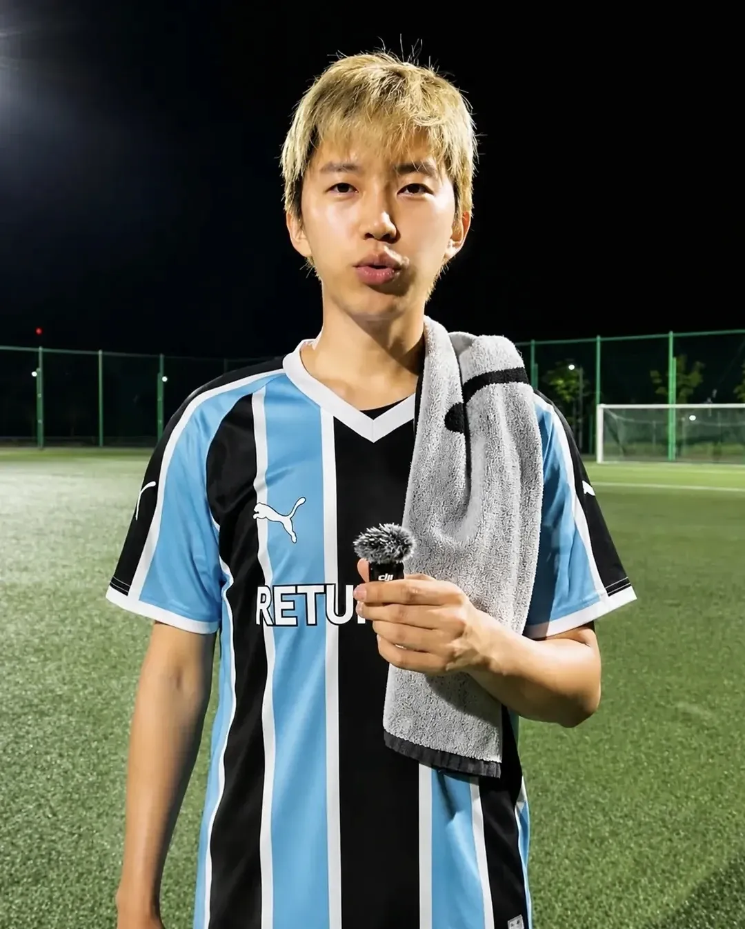 A moment captured by a fan of Lim Youngwoong