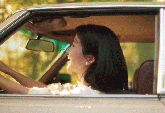 Behind-the-scenes cut of Kim Taeri