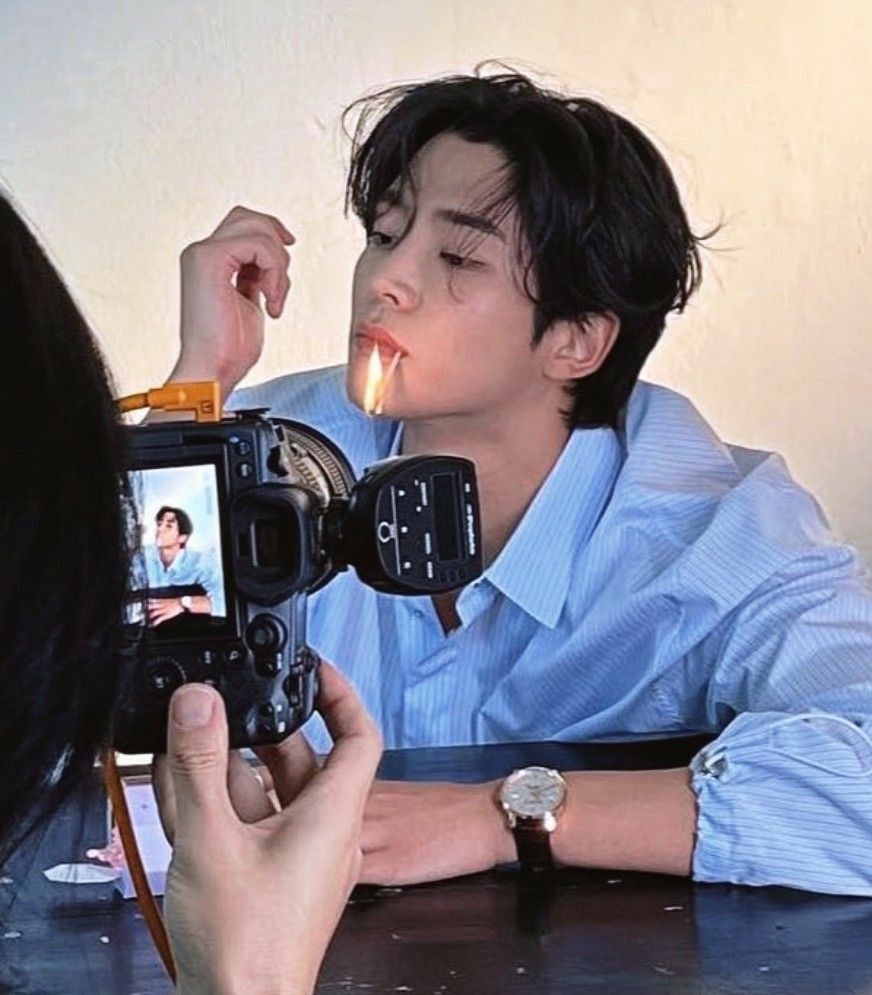 로운의 최신 사진