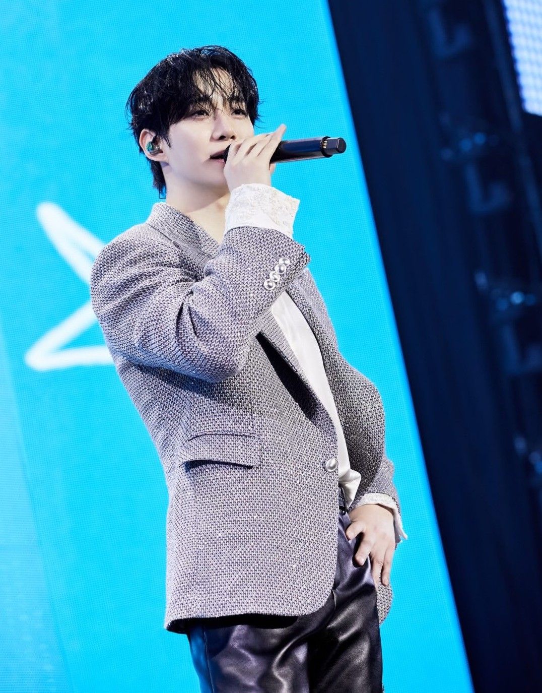 李俊昊的最新照片