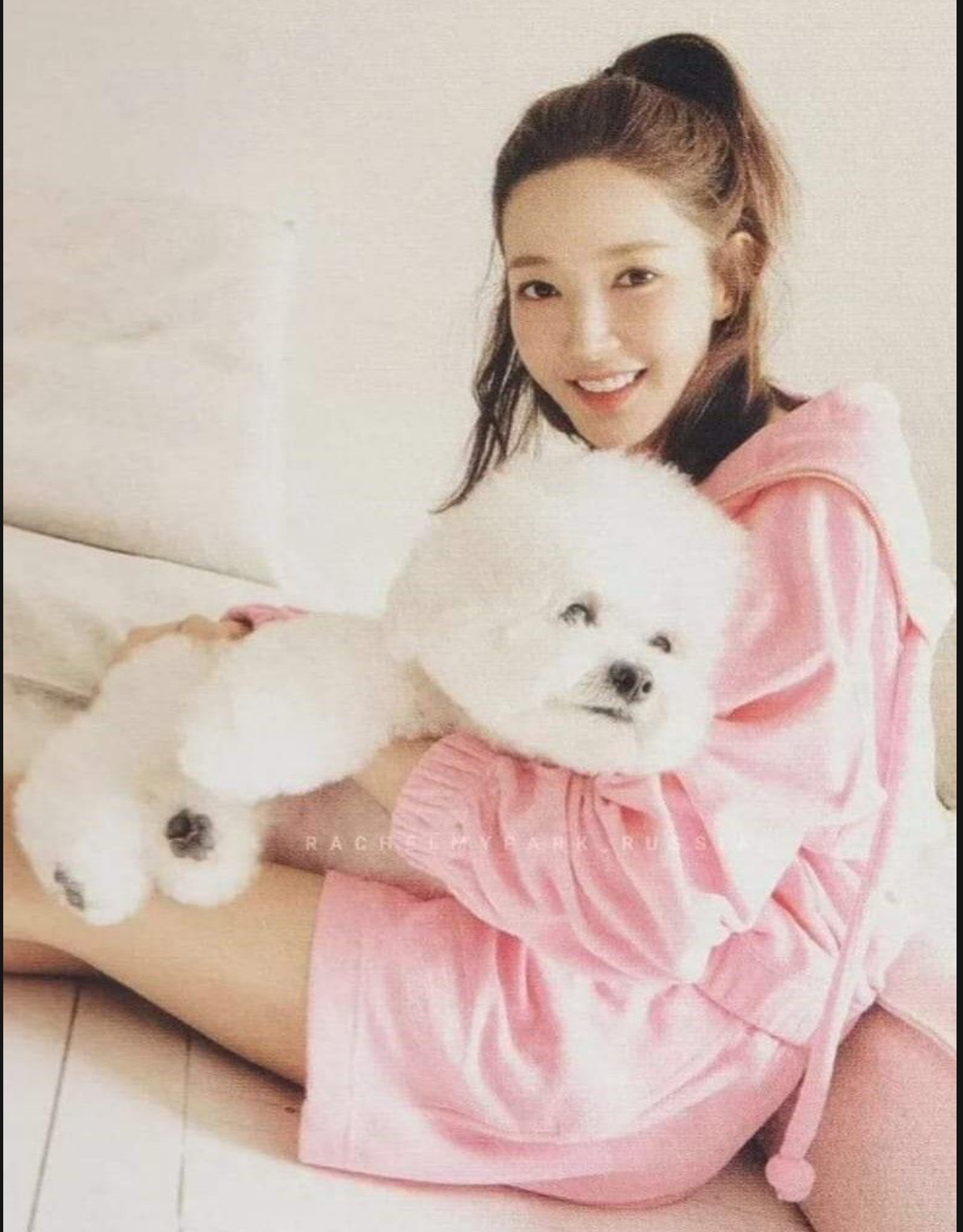 Recent activity shot of Park Minyoung
