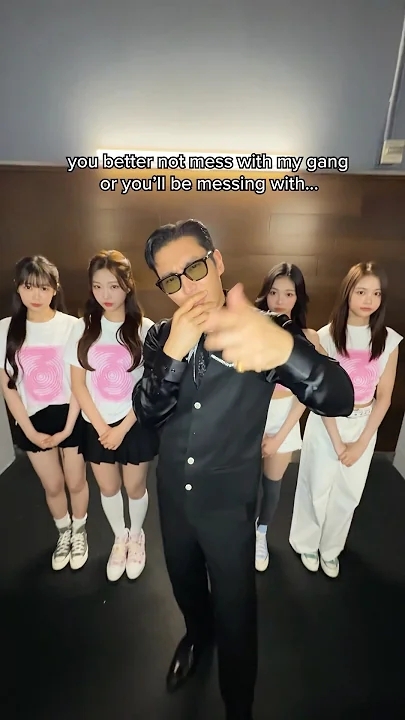 Emotional wallpaper shared by fans for Choi Siwon