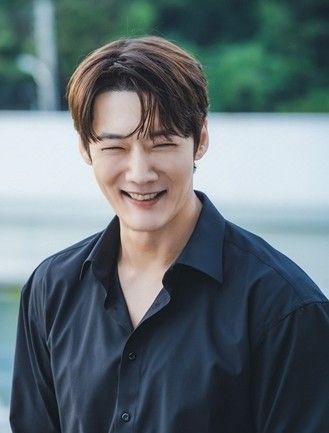 Recent activity shot of Choi Jinhyuk