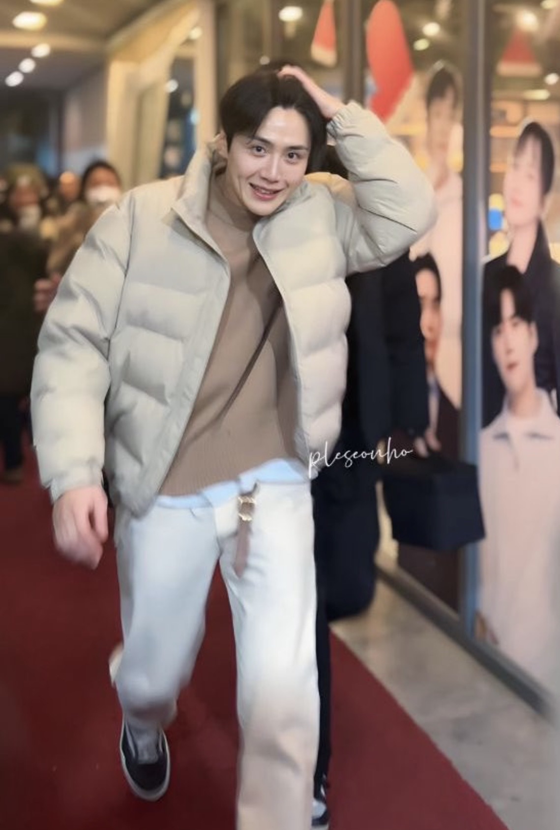 金宣虎的最新照片