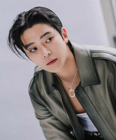 Momen yang diabadikan oleh penggemar Rowoon