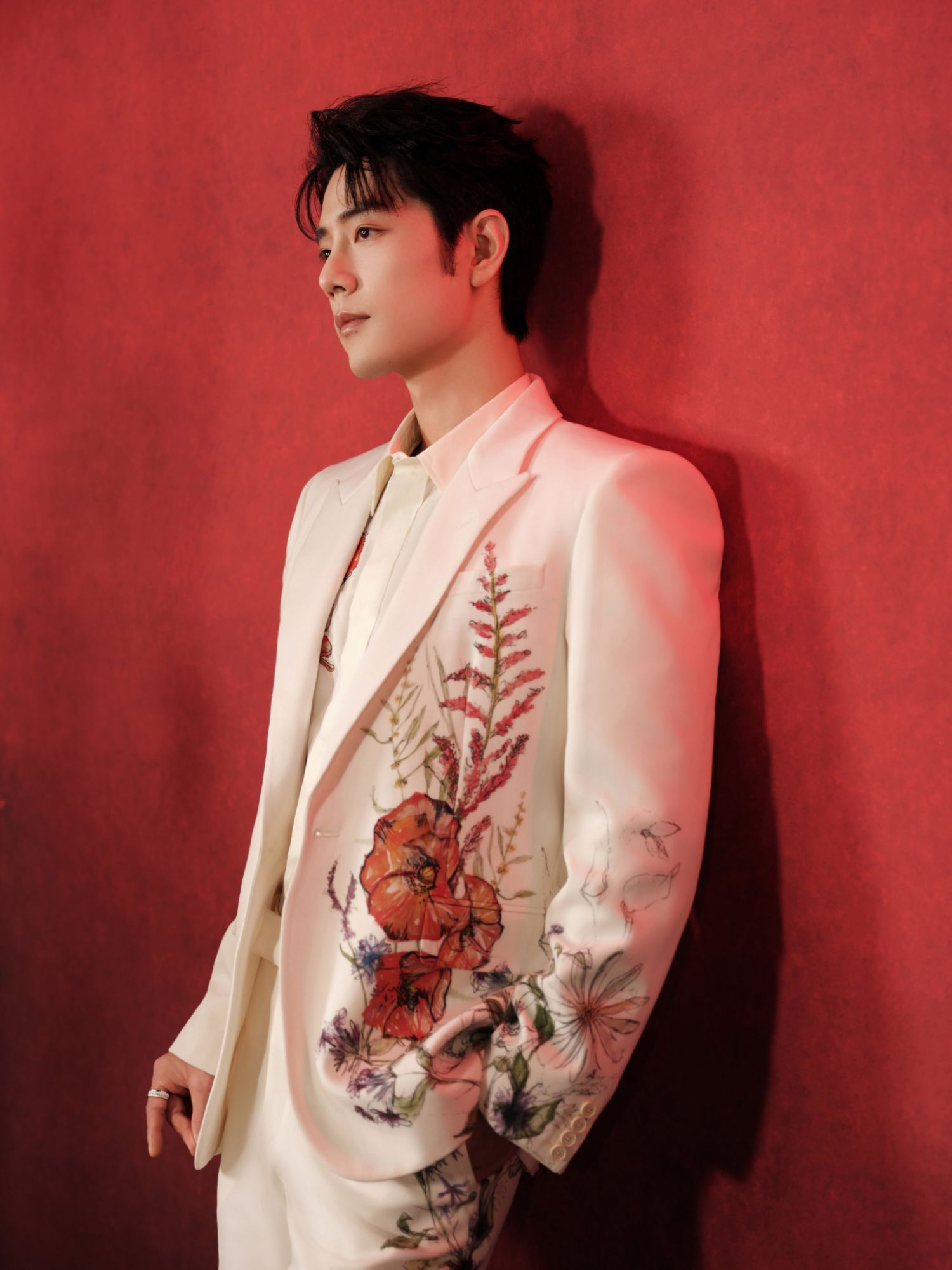 Behind-the-scenes cut of Xiao Zhan