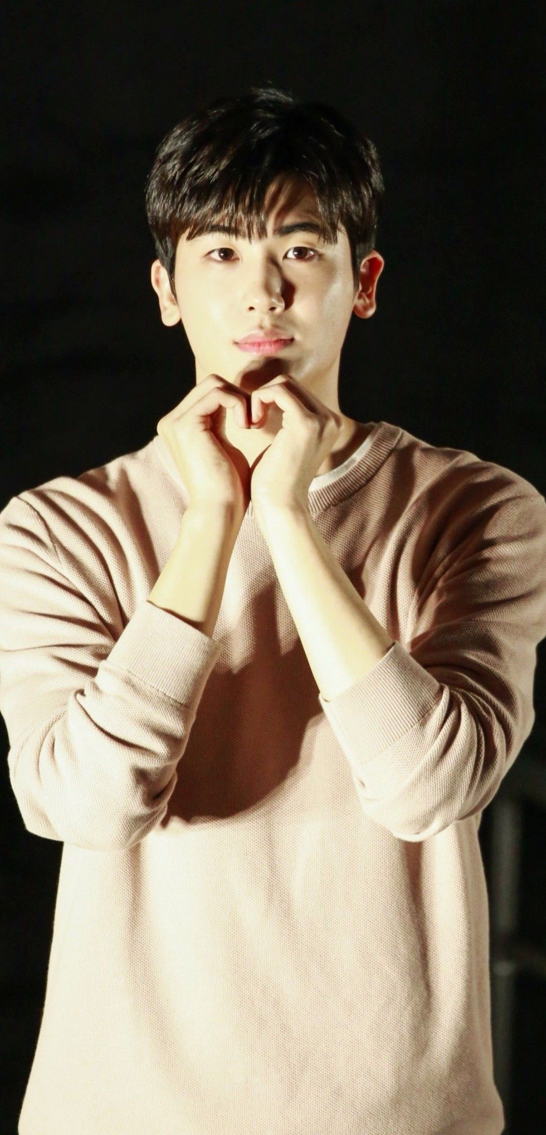 Emotional wallpaper shared by fans for Park Hyungsik