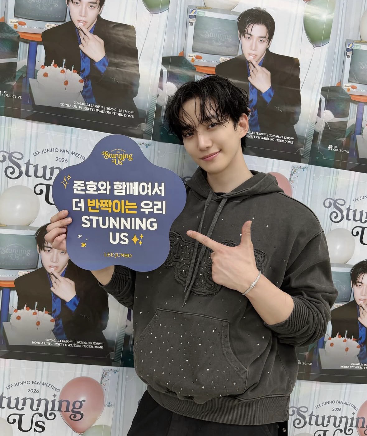 粉丝拍下的李俊昊瞬间