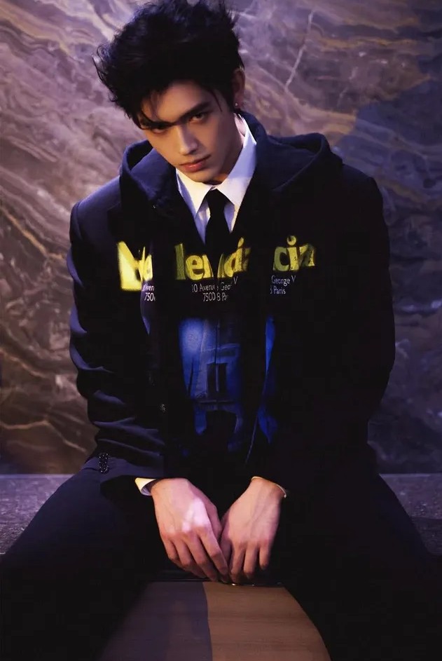 Behind-the-scenes cut of Arthur Chen