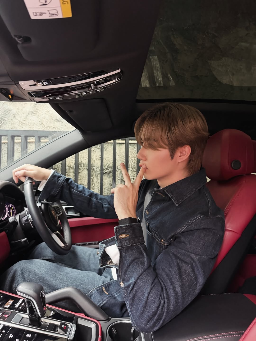 A moment captured by a fan of ZeePruk