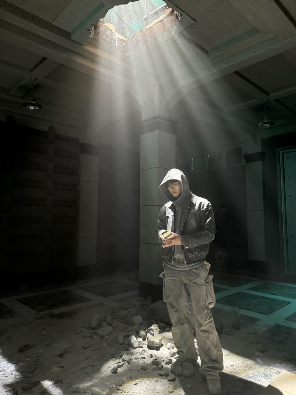 Foto kegiatan terbaru dari Lee Junho