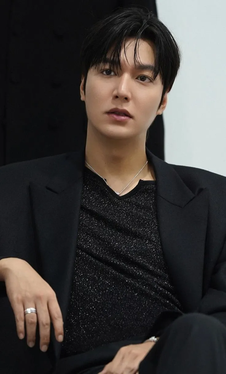 Representative background image loved by Lee Minho fandom