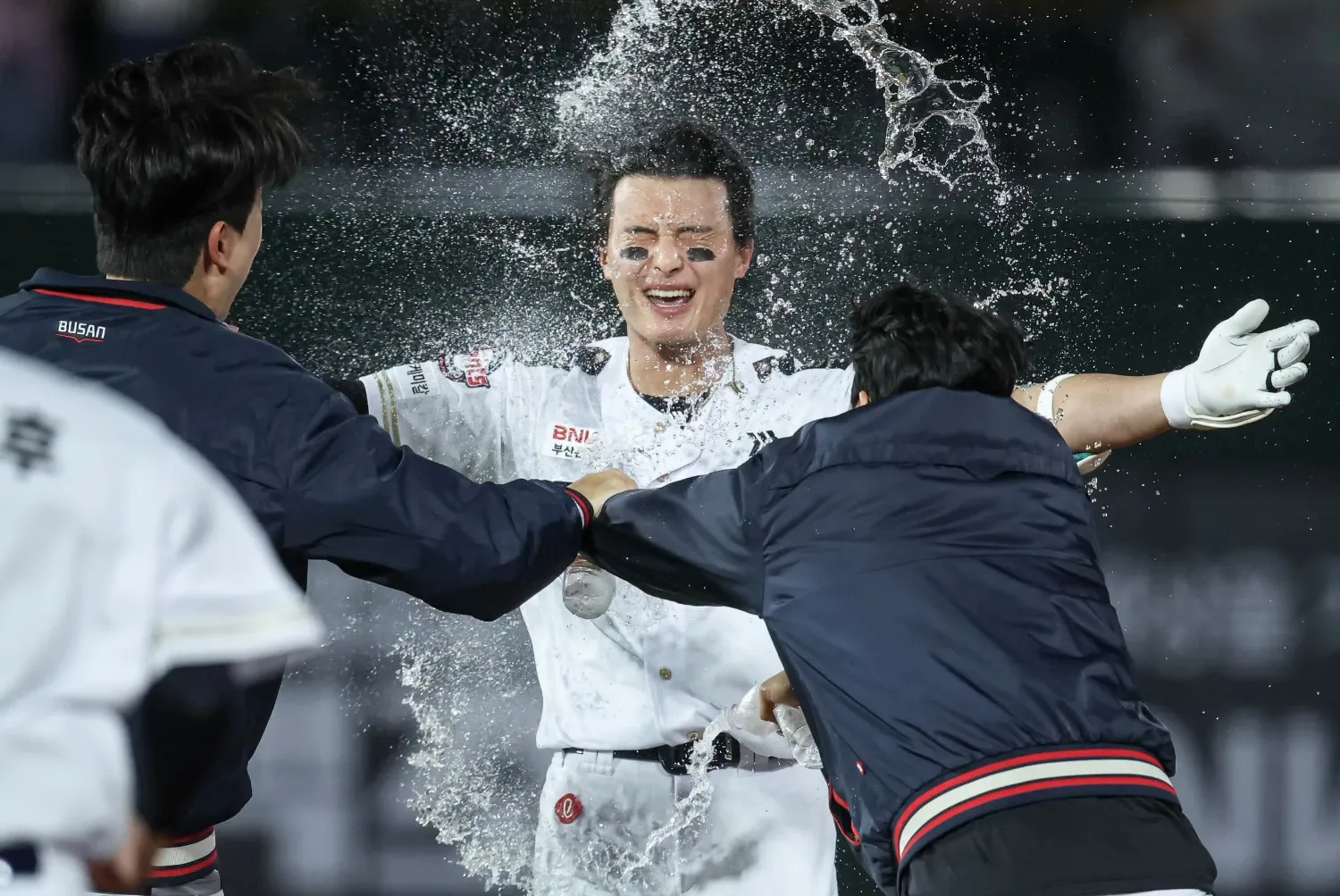 Latest photo of Yoon Donghee