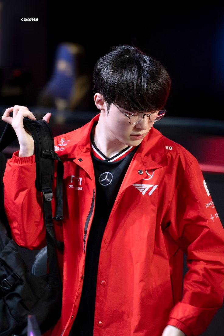 A moment captured by a fan of Faker