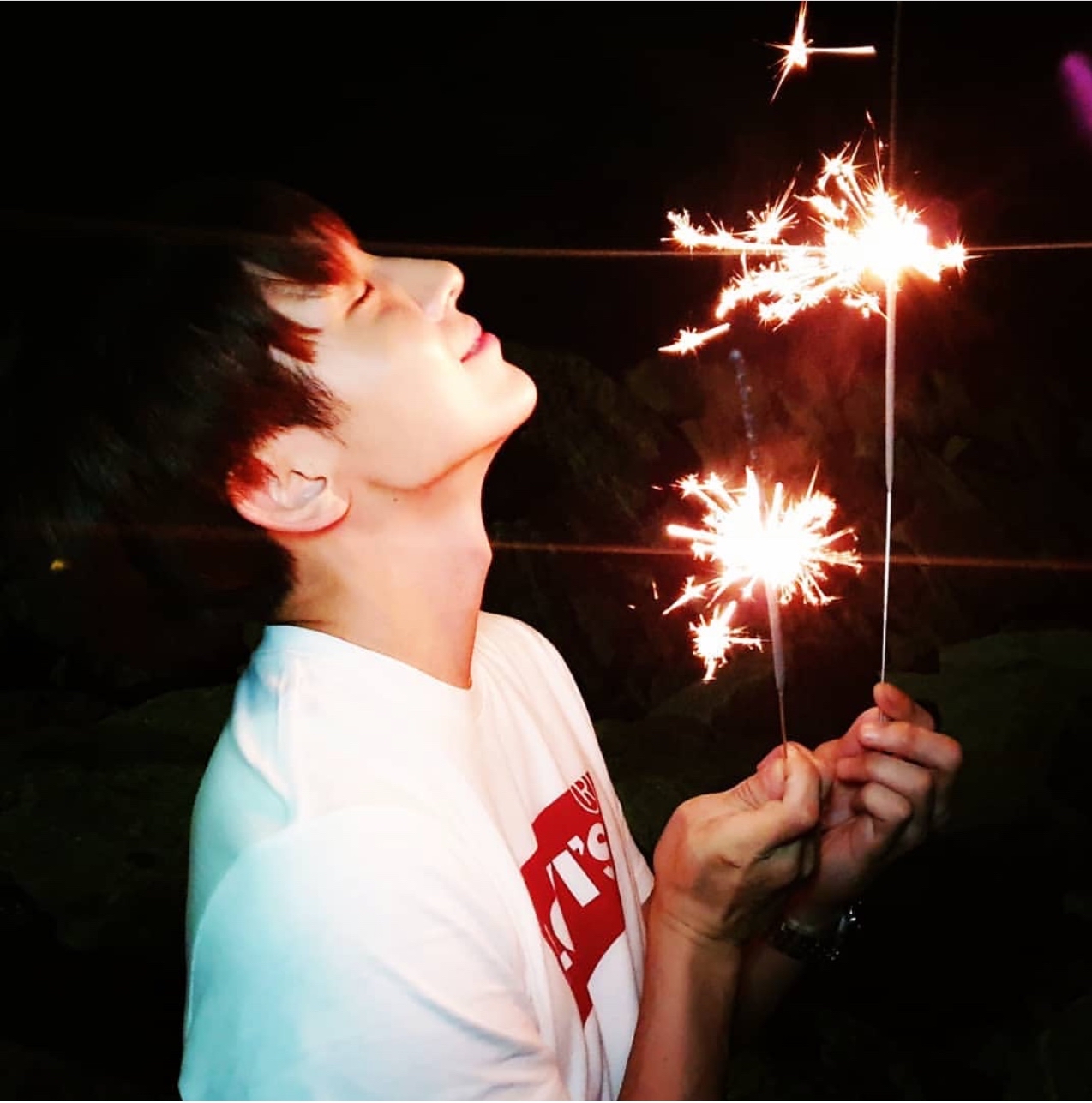 이준기 최근 활동샷