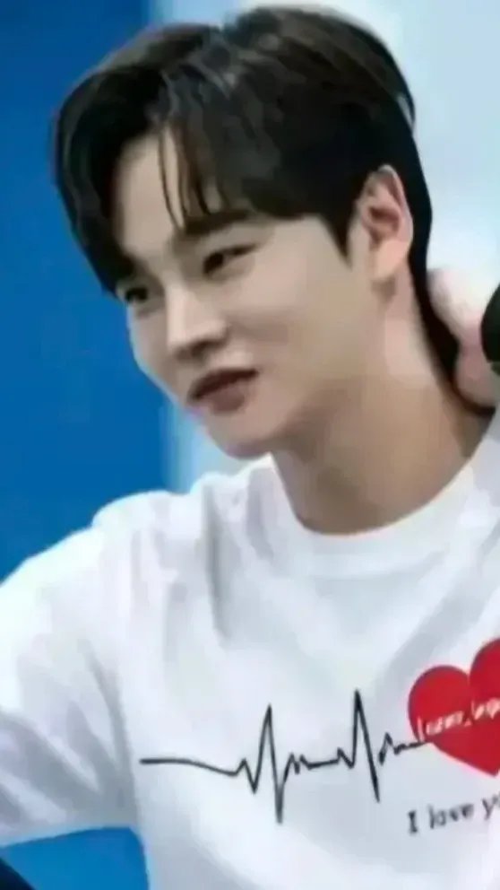 박서진 최근 활동샷